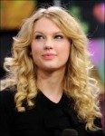 Taylor Swift,testi canzoni,Video,testi Taylor Swift,video Taylor Swift,novità,dischi,canzoni,